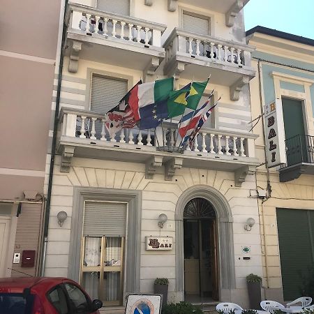 Hotel Bali Βιαρέτζιο Εξωτερικό φωτογραφία